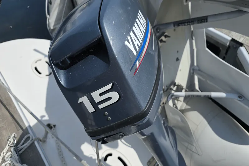 Slide: The Image of Sea Ray 310 SUNDANCER 1991 - 9