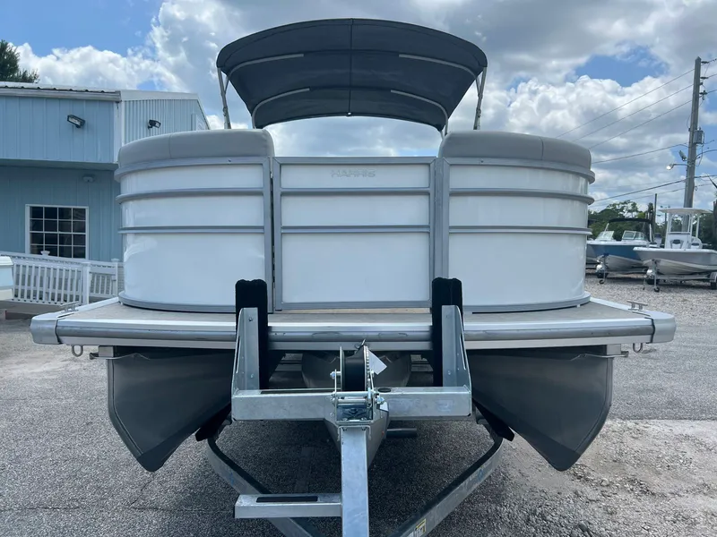 Slide: The Image of Harris 230 cruiser cw Harris 11 2024 - 1