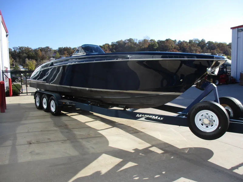 Slide: The Image of 2005 Riva 33 SUNRIVA boat on a MarineMax trailer. - 4