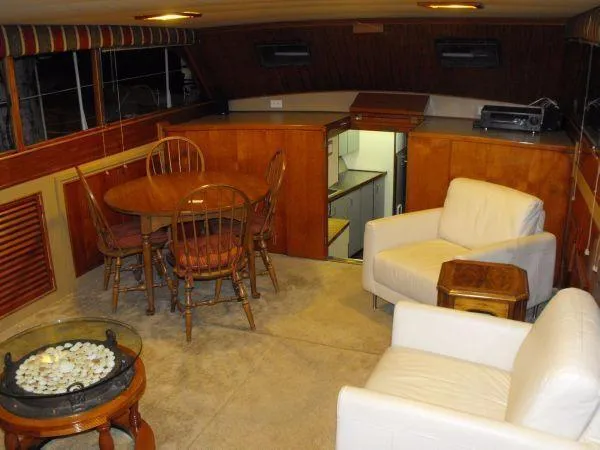 Slide: The Image of Broward Motoryacht 1960 - 21