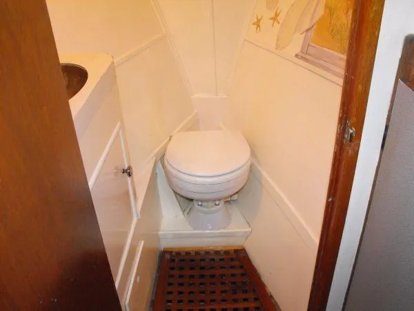 Slide: The Image of Broward Motoryacht 1960 - 25