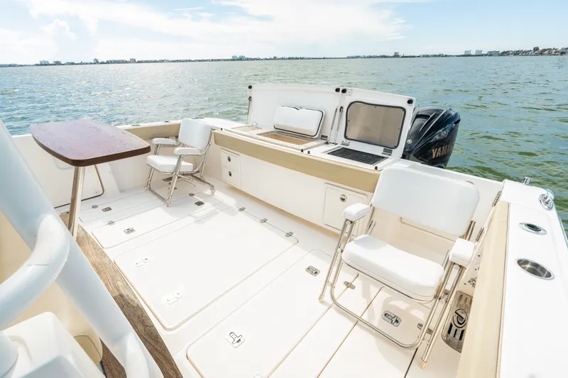 Slide: The Image of Pursuit 408 2019 - 15