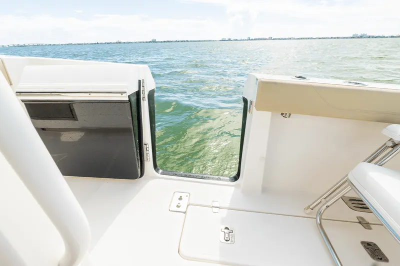 Slide: The Image of Pursuit 408 2019 - 17