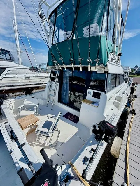 Slide: The Image of Silverton 37 Convertible 1994 - 3