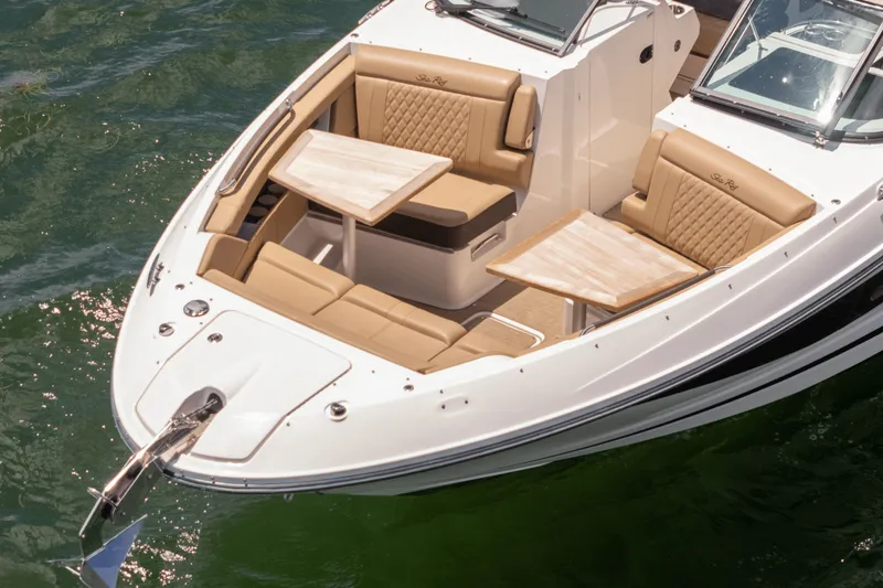 Slide: The Image of Sea Ray 350 SLX 2024 - 10