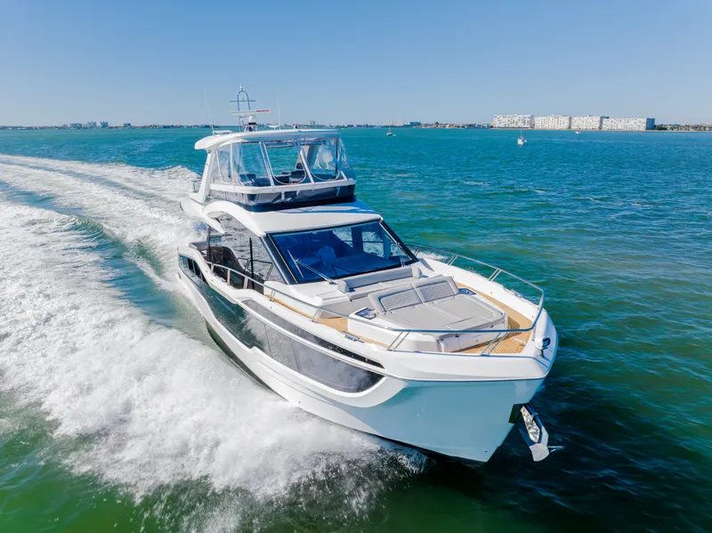 Slide: The Image of Galeon 560 FLY 2024 - 4