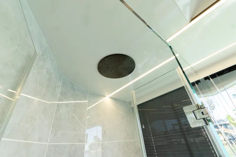 Slide: The Image of Galeon 560 FLY 2024 - 52