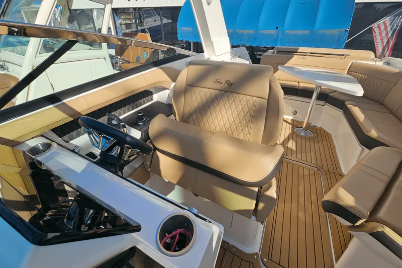 Slide: The Image of Sea Ray 310 SLX 2019 - 28