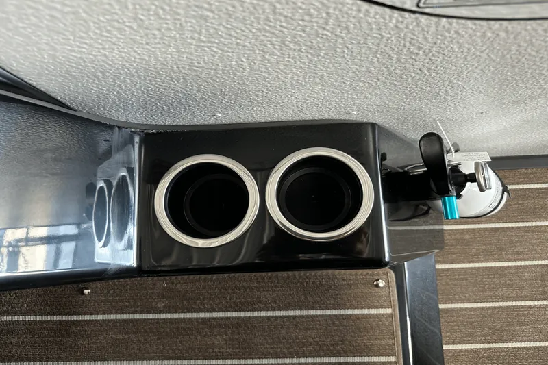 Slide: The Image of Premier 210SUNSATION 2026 - 31