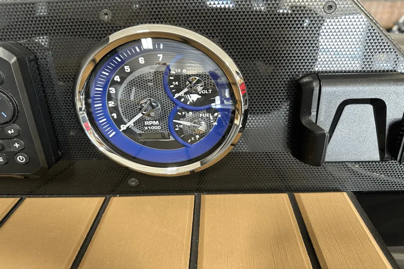 Slide: The Image of Premier 210SUNSATION 2026 - 35