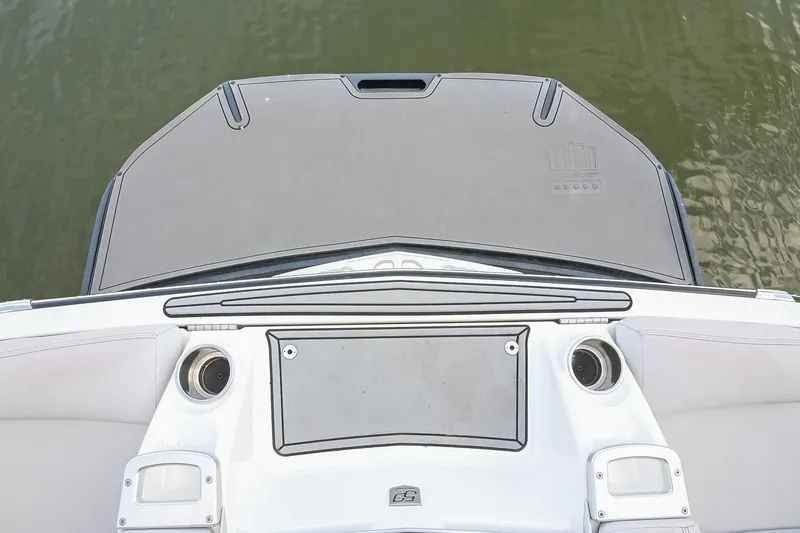 Slide: The Image of MasterCraft X23 2018 - 3