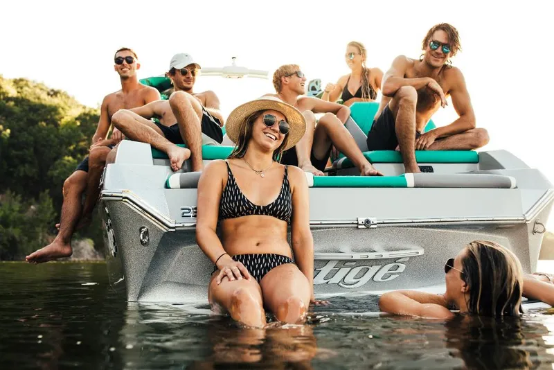 Slide: The Image of Tigé 24RZX 2023 - 65