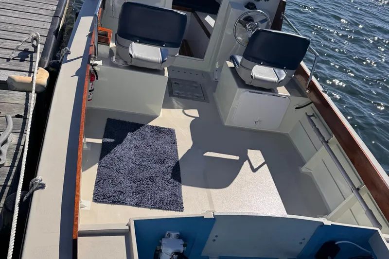 Slide: The Image of Custom Ninigret 22 OB Skiff 2025 - 23