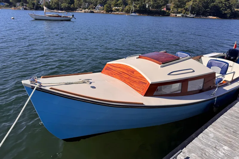 Slide: The Image of Custom Ninigret 22 OB Skiff 2025 - 19