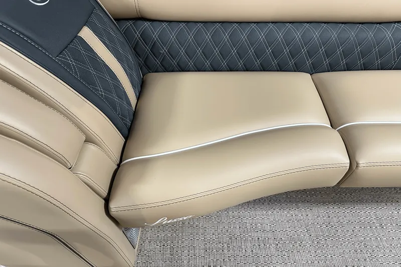 Slide: The Image of Barletta Lusso 25 UCA 2026 - 33