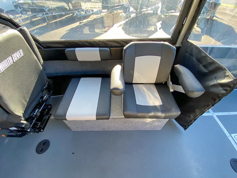 Slide: The Image of North River 24 SeaHawk 2026 - 11