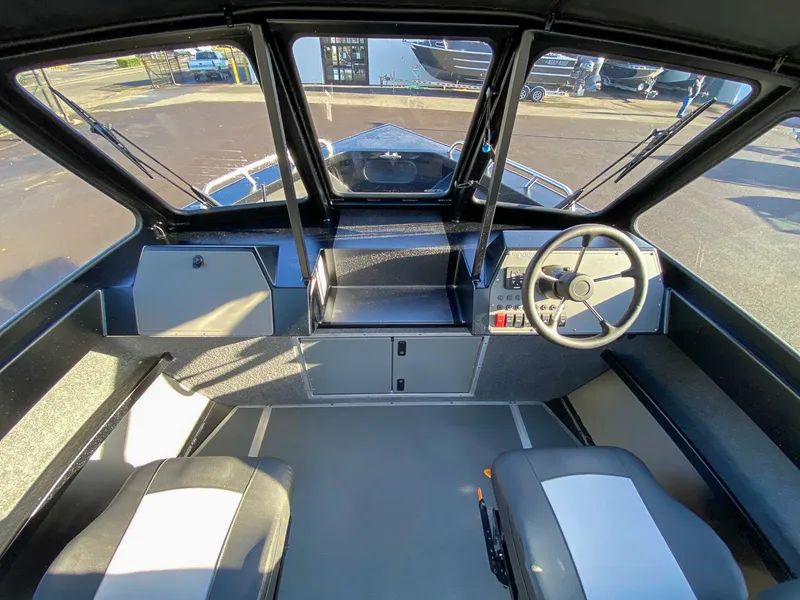 Slide: The Image of North River 24 SeaHawk 2026 - 7