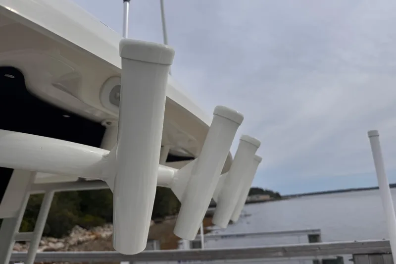Slide: The Image of Boston Whaler 250 Outrage 2019 - 54