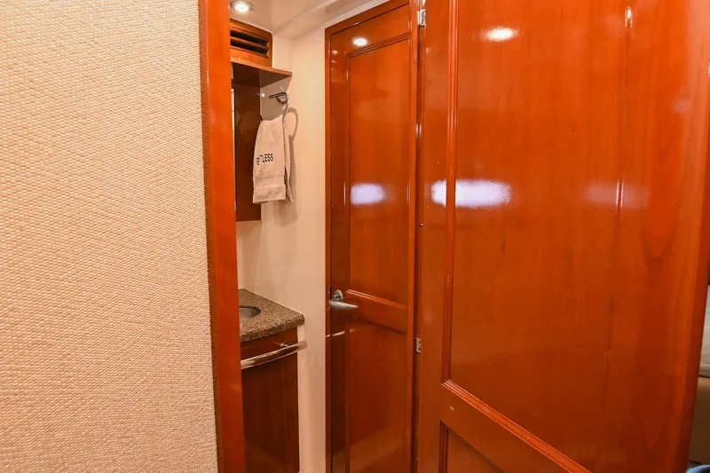 Slide: The Image of Sea Ray 60 Sundancer 2007 - 101