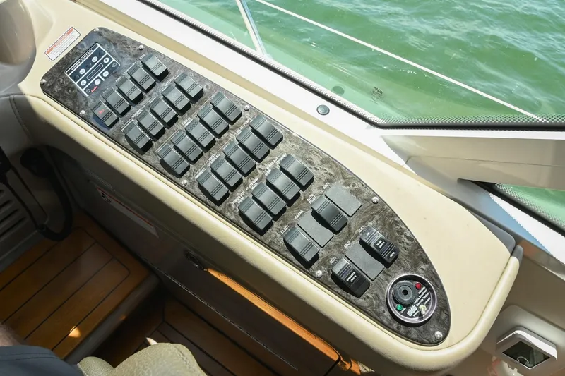 Slide: The Image of Sea Ray 60 Sundancer 2007 - 109