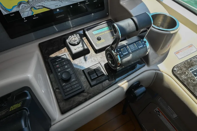 Slide: The Image of Sea Ray 60 Sundancer 2007 - 91