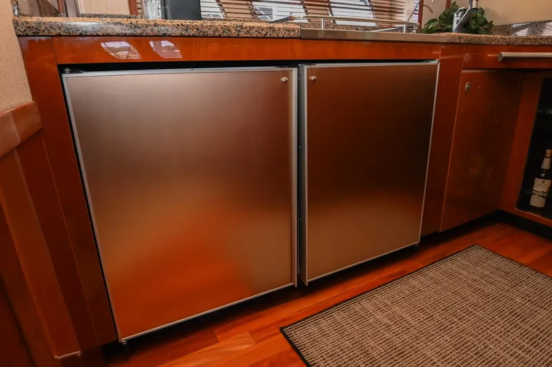 Slide: The Image of Sea Ray 60 Sundancer 2007 - 58