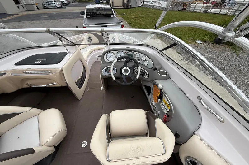 Slide: The Image of Nautique Super Air Nautique 220 2006 - 4