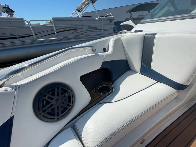 Slide: The Image of Nautique Super Air Nautique 210 2016 - 13