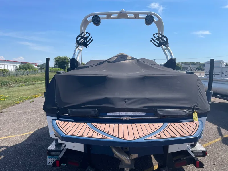 Slide: The Image of Nautique Super Air Nautique 210 2016 - 47