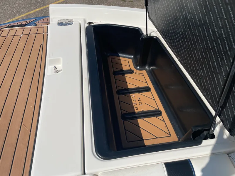 Slide: The Image of Nautique Super Air Nautique 210 2016 - 40