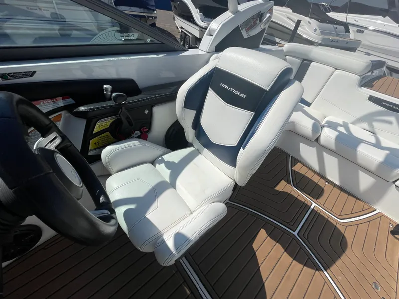 Slide: The Image of Nautique Super Air Nautique 210 2016 - 21