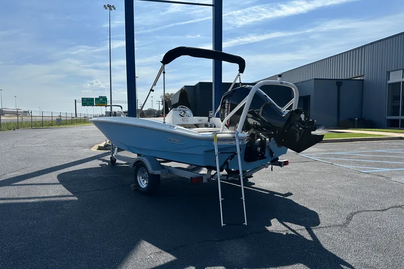 Slide: The Image of Boston Whaler 160 Super Sport 2026 - 1