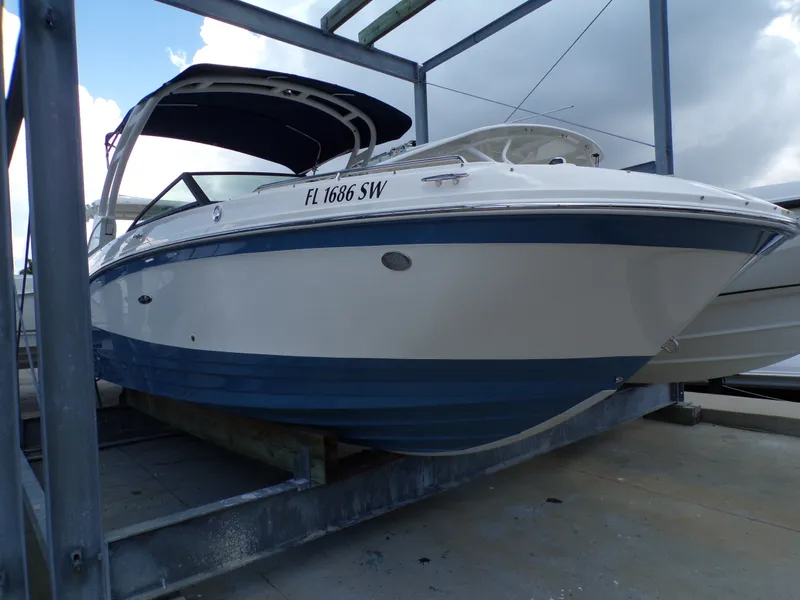 Slide: The Image of Sea Ray 270 SDX 2021 - 3