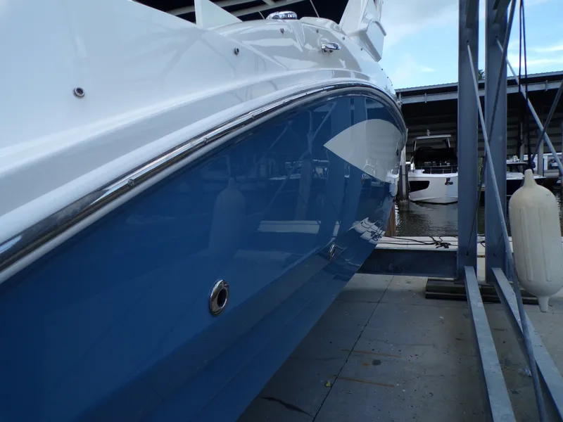 Slide: The Image of Sea Ray 270 SDX 2021 - 5