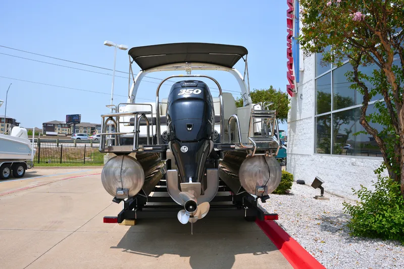 Slide: The Image of Harris Crowne SL 250 2019 - 3