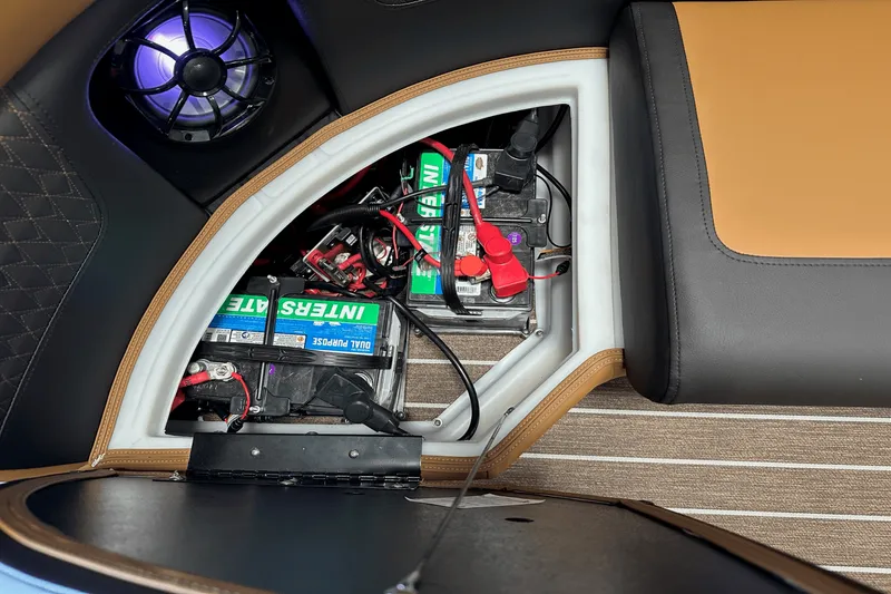 Slide: The Image of Premier 250SOLARIS 2026 - 11