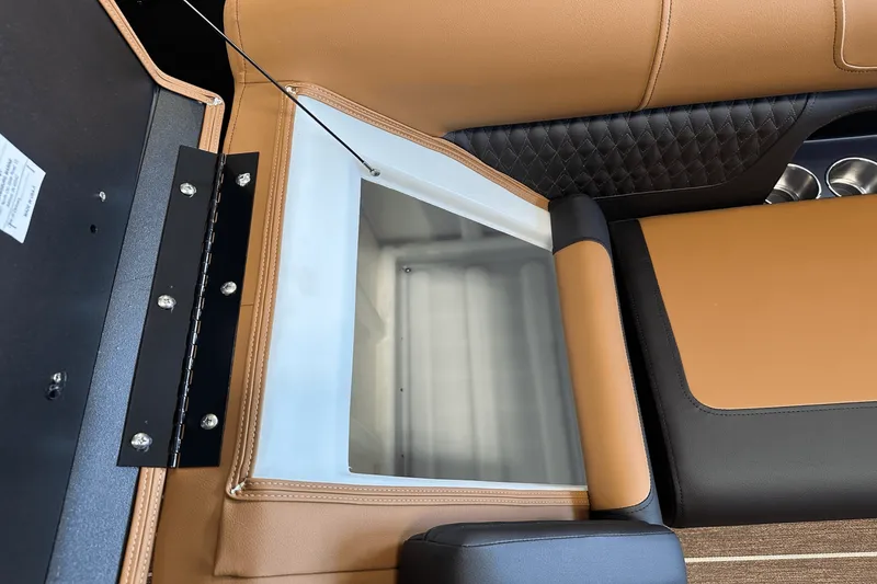 Slide: The Image of Premier 250SOLARIS 2026 - 27