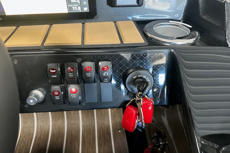 Slide: The Image of Premier 250SOLARIS 2026 - 39