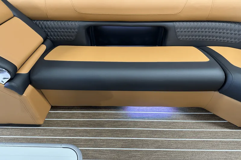 Slide: The Image of Premier 250SOLARIS 2026 - 50