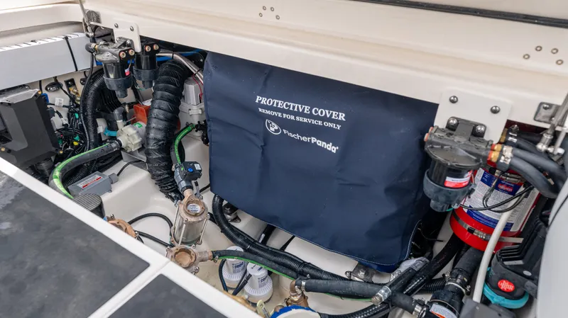 Slide: The Image of Boston Whaler 380 Outrage 2027 - 34