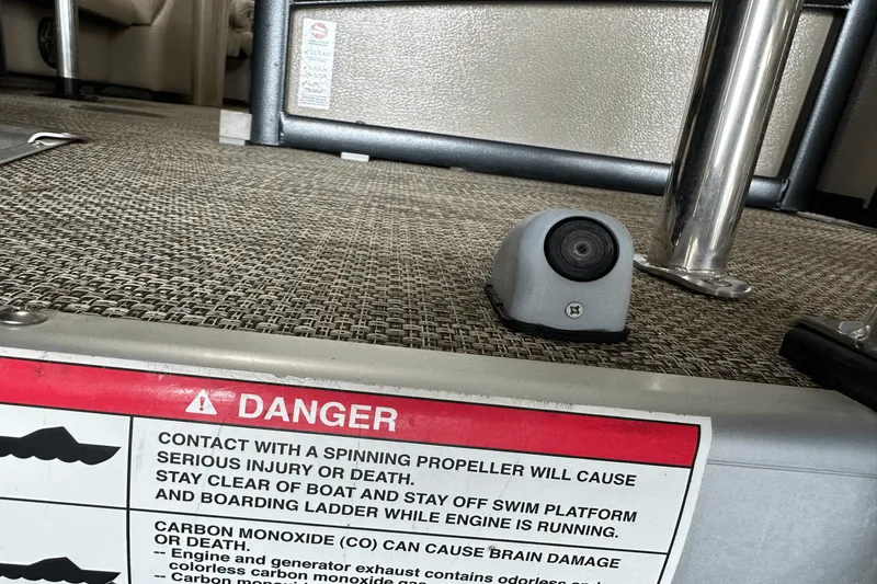 Slide: The Image of Premier 270 INTRIGUE 2019 - 16