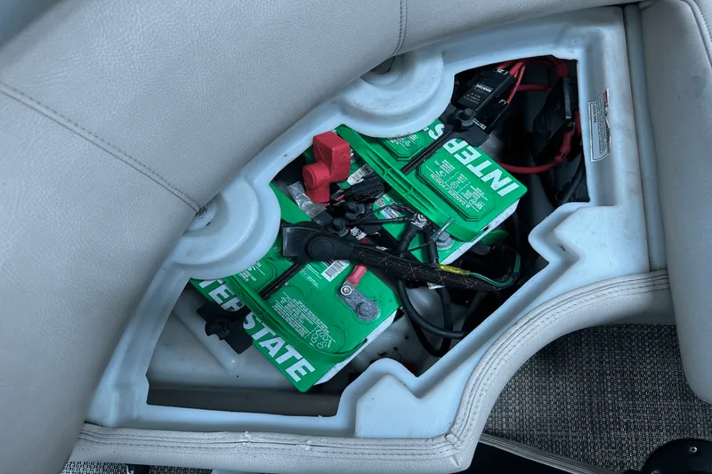 Slide: The Image of Premier 270 INTRIGUE 2019 - 22