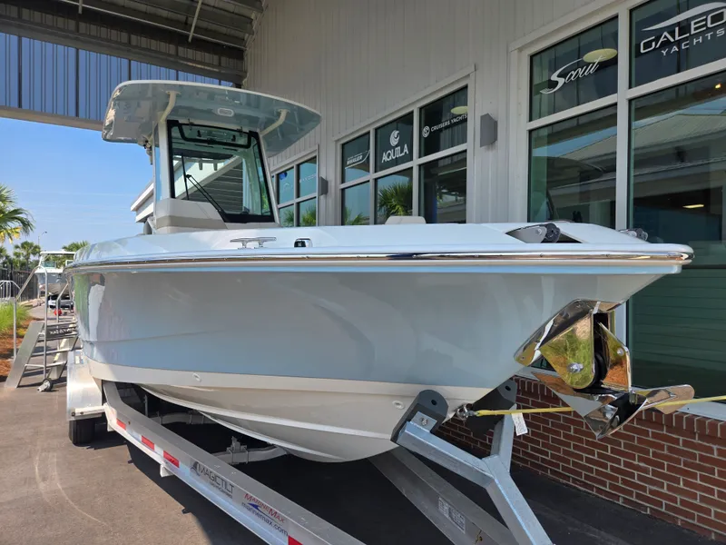 Slide: The Image of Boston Whaler 280 Dauntless 2027 - 23