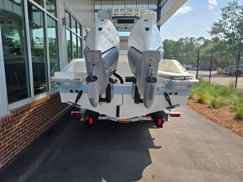 Slide: The Image of Boston Whaler 280 Dauntless 2027 - 2