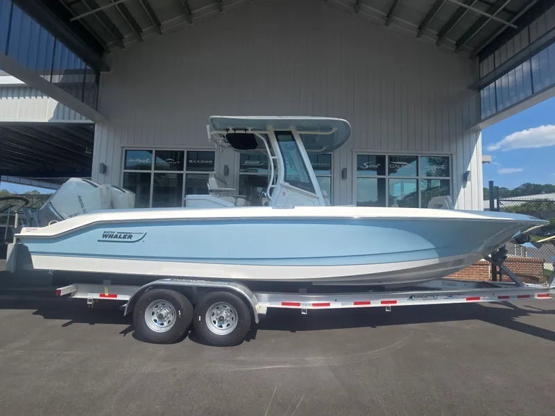 The Image of Boston Whaler 280 Dauntless 2027 - 0