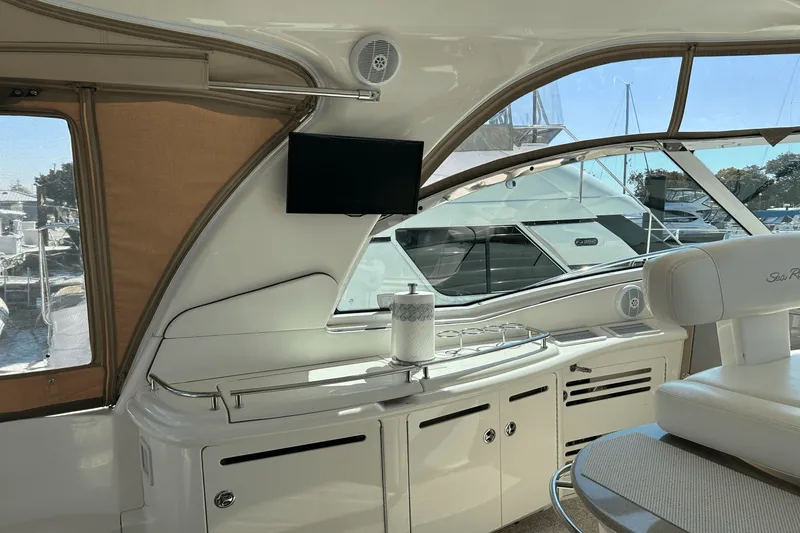 Slide: The Image of Sea Ray 50 SUNDANCER 2003 - 5