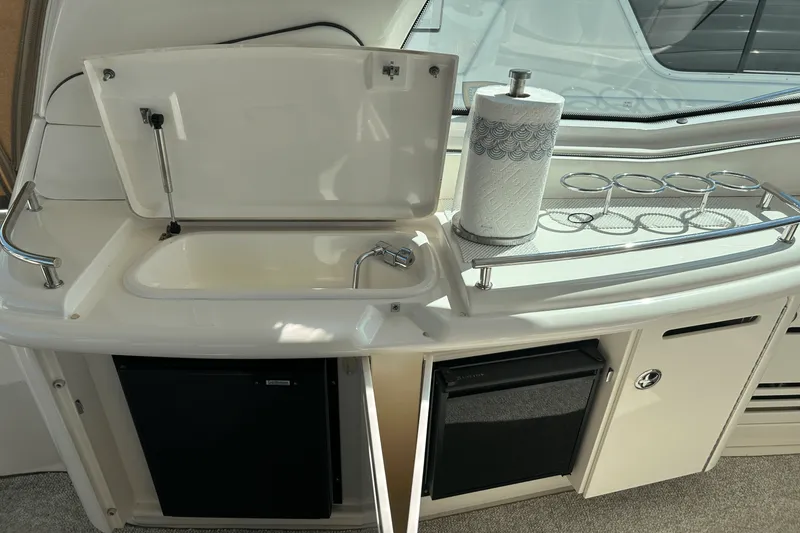 Slide: The Image of Sea Ray 50 SUNDANCER 2003 - 6