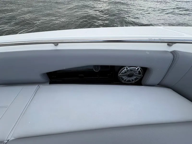 Slide: The Image of Boston Whaler 360 Outrage 2026 - 59