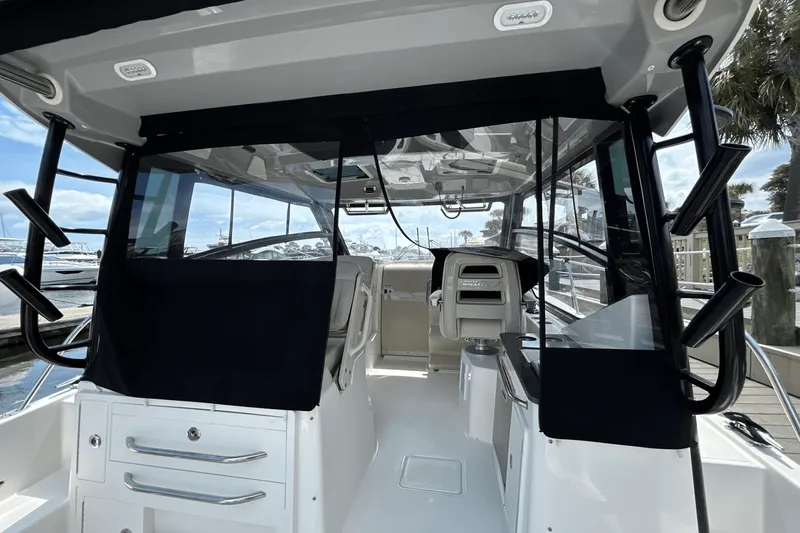 Slide: The Image of Boston Whaler 325 Conquest 2025 - 21