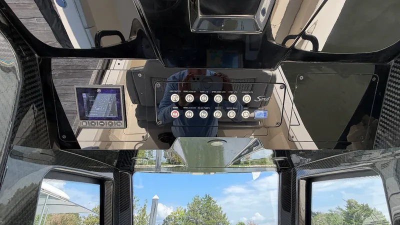 Slide: The Image of Scout 260 LXF 2027 - 36